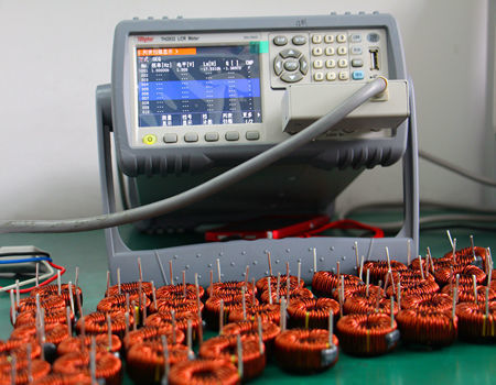 IKP ontworpen Toroidale amorfe/nano-kristallijn kern High Frequency Common Mode Choke Coils