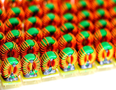 IKP ontworpen Toroidale amorfe/nano-kristallijn kern High Frequency Common Mode Choke Coils