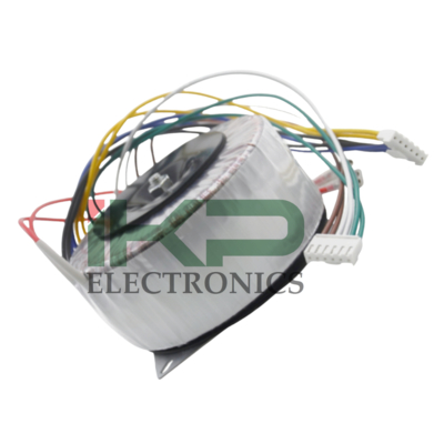 1500VA Nominaal Vermogen 97,0% Efficiëntie 195*85 mm Buitenafmeting D*H 11,5KG Gewicht Toroidale Transformator voor Windenergie
